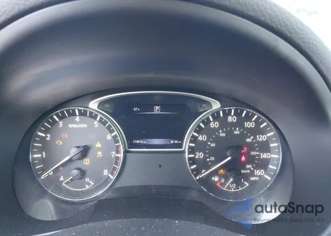 2018 Nissan Altima 2.5/S/Sv/Sl/Sr z USA, uszkodzony, nr VIN 1N4AL3AP5JC131312